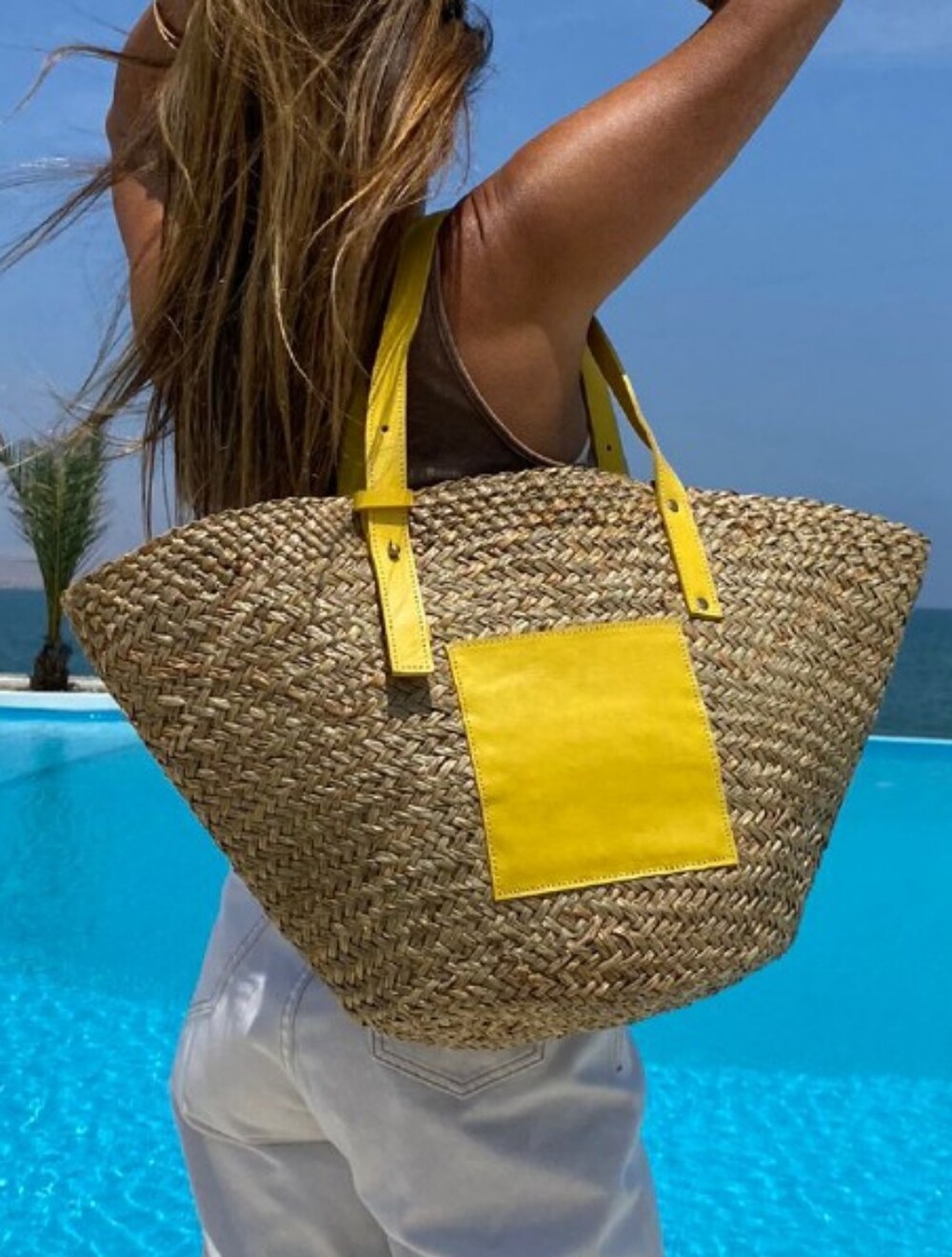 🧨New Straw Bag w/Charm - Picture 7 of 16